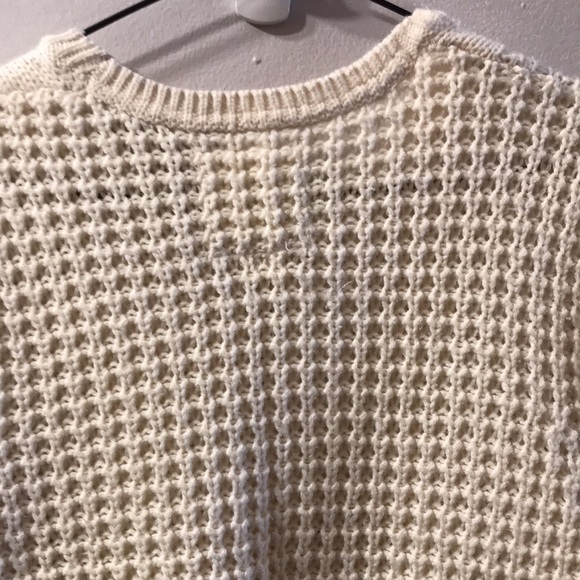 Revamped Urban Heritage Sweater - Picture 8 of 16